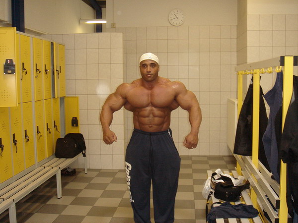 Dennis James