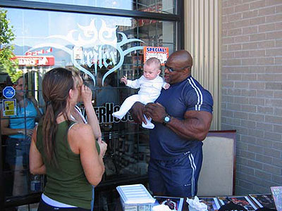 Ronnie Coleman 12 t�dn� p�ed Mr. Olympia 2006