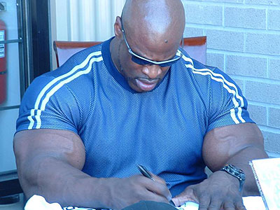 Ronnie Coleman 12 t�dn� p�ed Mr. Olympia 2006