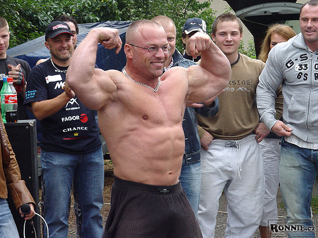 Petr Vani�