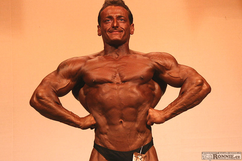 Pavel Barton��ek
