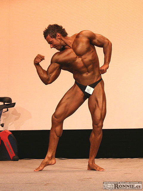 Marek Vom��ka