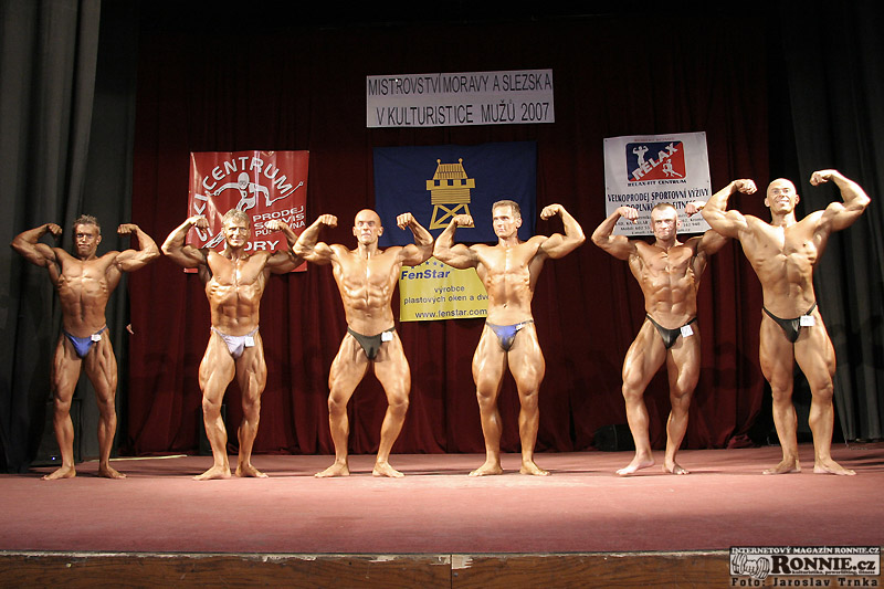 Petr Fielek, Marcel H�jek, Jaroslav Drobek, Petr Mich�lek, Zbigniek Myrtynek a Lubom�r Koumal