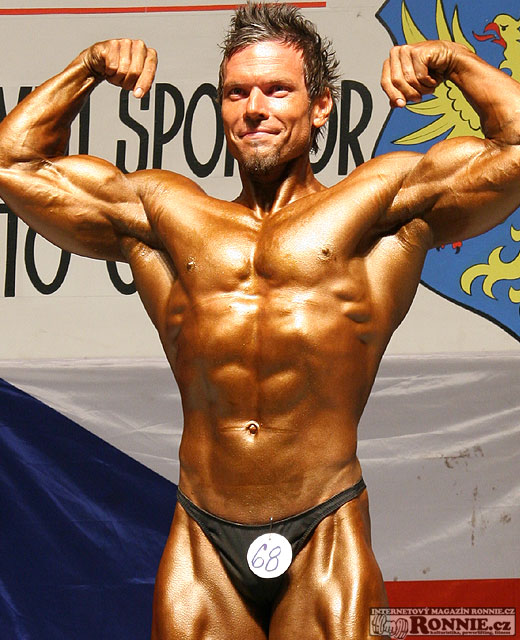 Marek Vom��ka