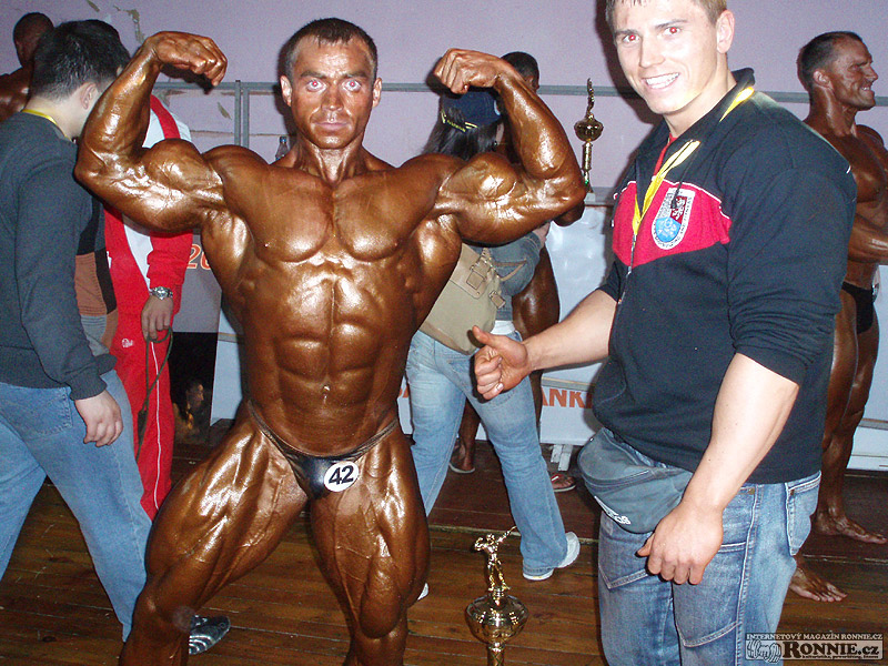 Alexander Kodzev (v�t�z kategorie do 85 kg) a Sl�vek