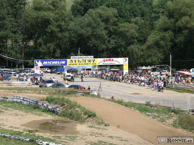 ...a z trochu v�t�� bl�zkosti.