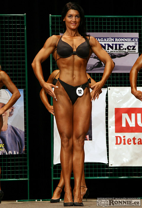 2. Gabriela Psotov�