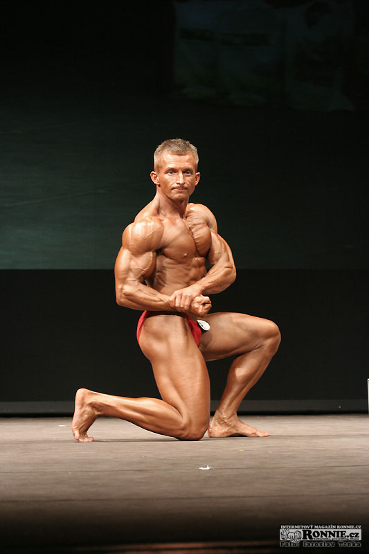 Danijel Mikle�i�