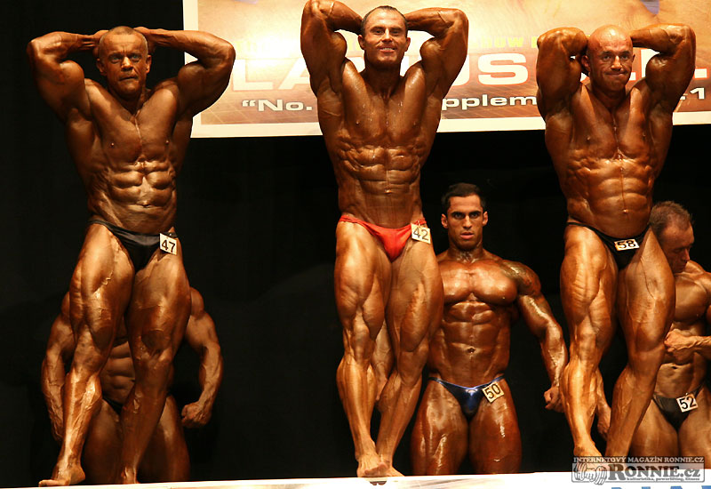 Alistar Smyth, Tom� Bure�, David Fox