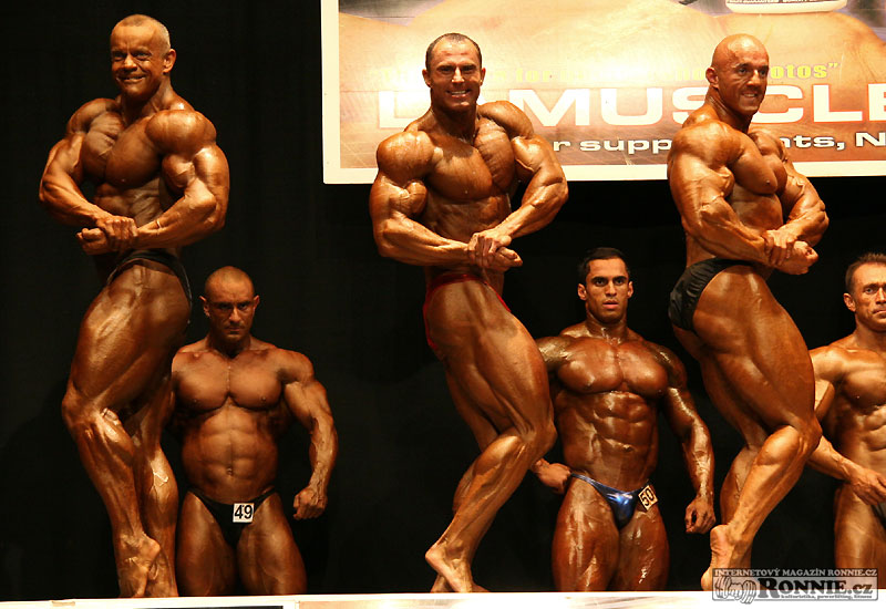 Alistar Smyth, Tom� Bure�, David Fox