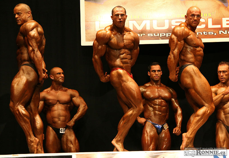 Alistar Smyth, Tom� Bure�, David Fox