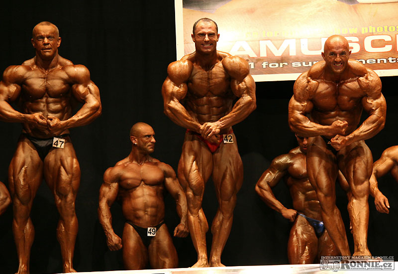 Alistar Smyth, Tom� Bure�, David Fox
