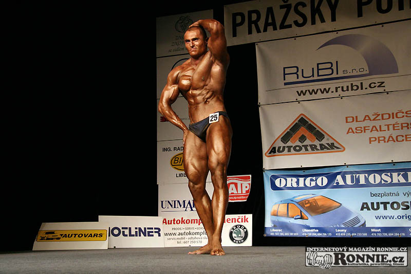 Mu�i nad 90 kg