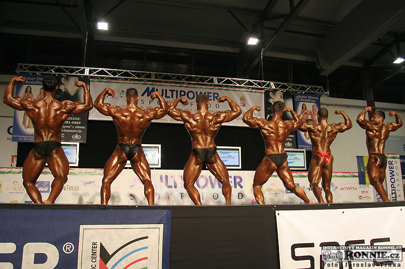 Junio�i - kulturistika nad 75 kg
