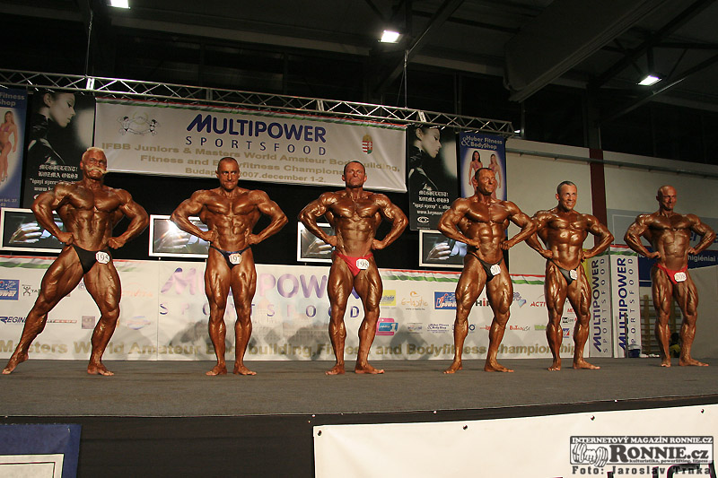 kulturistika mu�i 40 - 49 let - do 90 kg