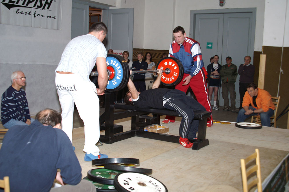 Druh� do 80 kg Kamil Kadiev