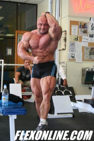Robert Piotrkowicz, v pozad� Jaro Horv�th