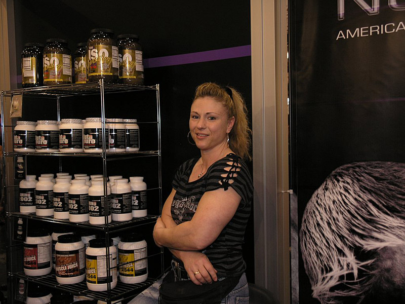 man�elka Markuse R�hla na st�nku firmu Ultimate Nutrition