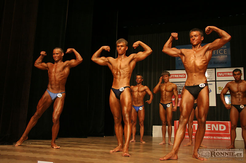 Kulturistika junio�i - do 70 kg
