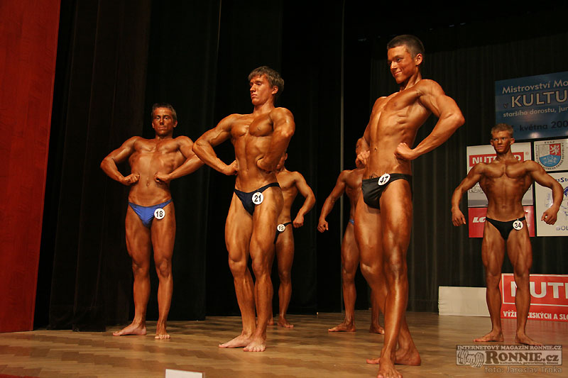 Kulturistika junio�i - do 70 kg