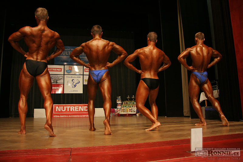 Kulturistika junio�i - nad 77 kg