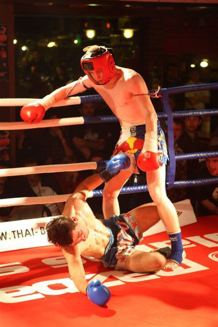 Patrik Neuwirth Kiler vs. Luk� Kert�sz