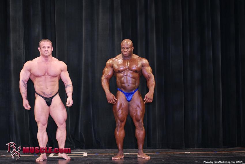 Jason Arntz a Kevin English