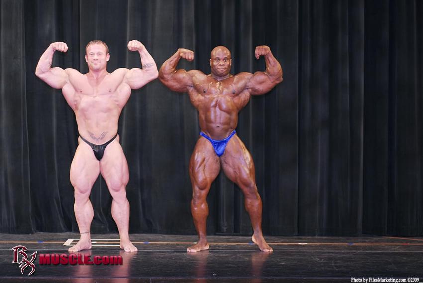 Jason Arntz a Kevin English