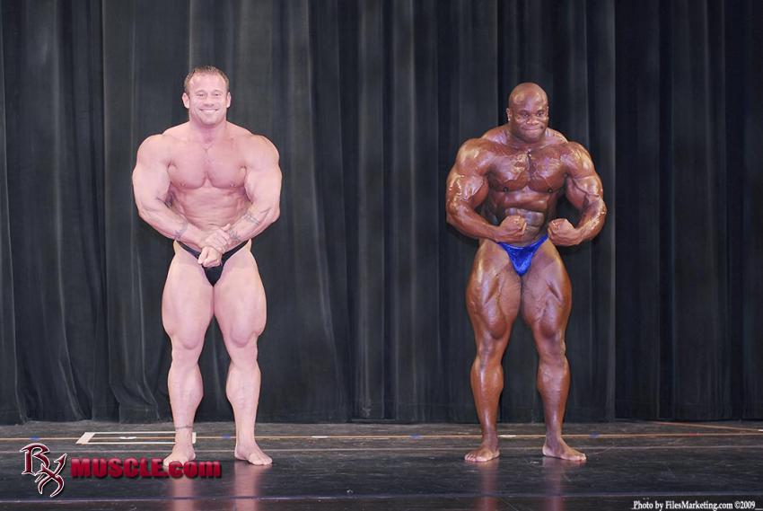 Jason Arntz a Kevin English