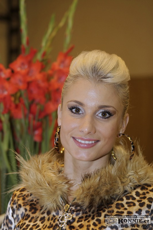 Natalia Ko��nkov�