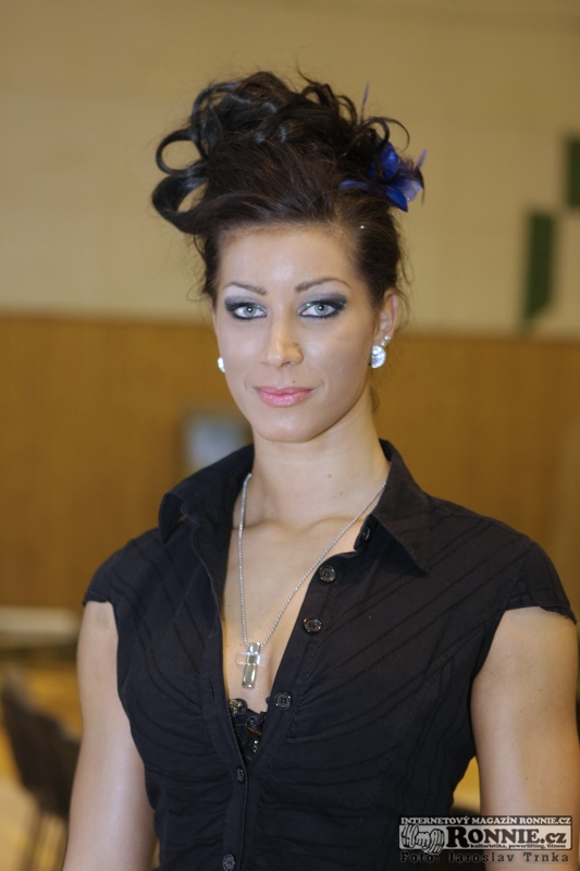 Barbora Bun��kov�