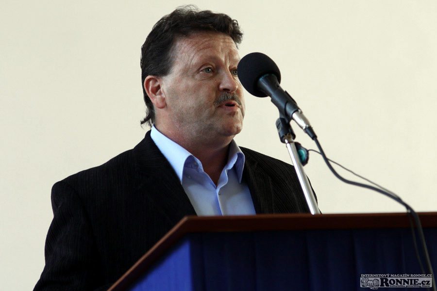 Kandid�t na p�edsedu �STV: Stanislav Pe��t