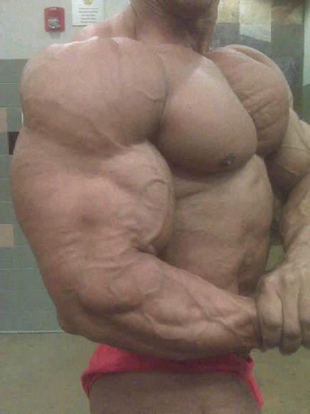 Troy Alves 3 t�dny p�ed PBW Championships