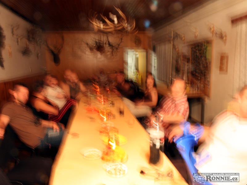 ...a rozml�en� pohled fotografa na z�v�r=).