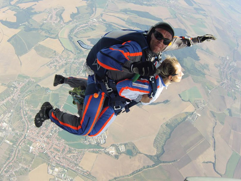 Prvn� momenty ve vzduchu