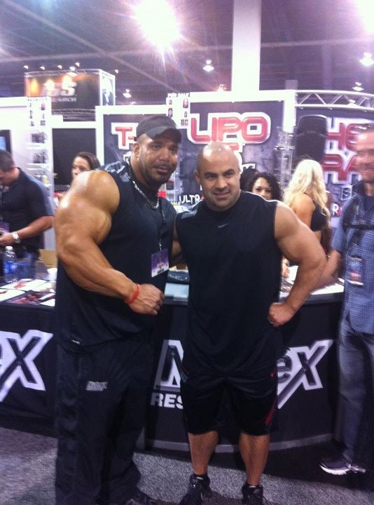 Zack Khan a Mark Dugdale