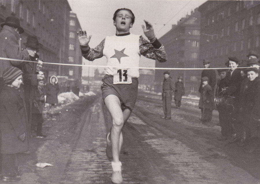 Ladislav Ko��n v roce 1947