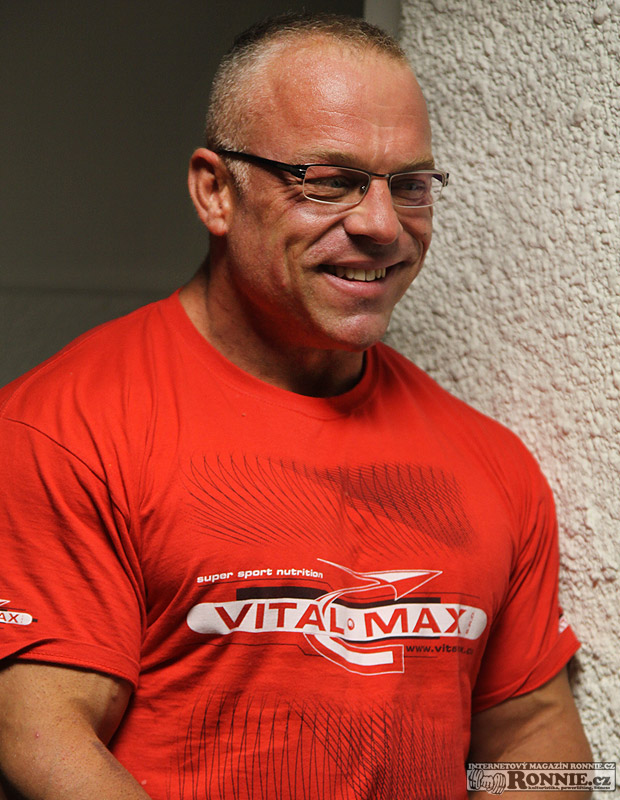 Petr Vani�