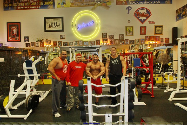 Guy Cisternino v ��jnu 2011
