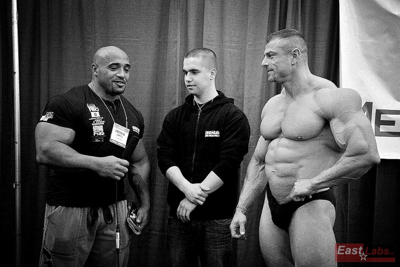Dennis James a Dalibor H�jek