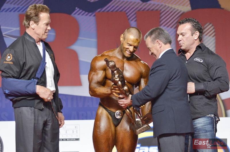 Arnold Schwarzenegger, �tefan Havl�k, Rafael Santonja, Rich Gaspari