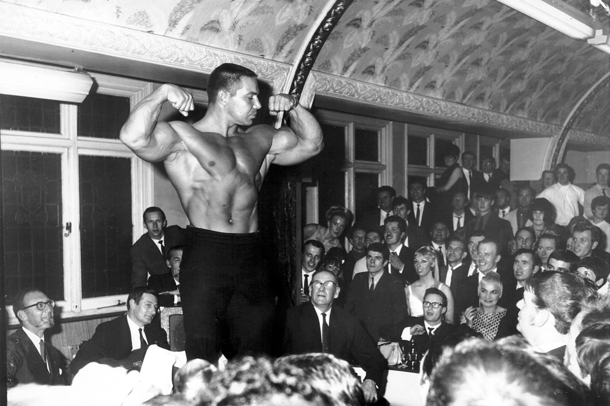 Bill Pearl na banketu po NABBA Mr. Universe 1967
