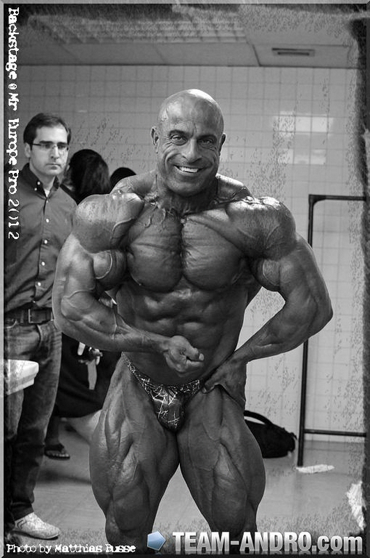 Michael Kefalianos 