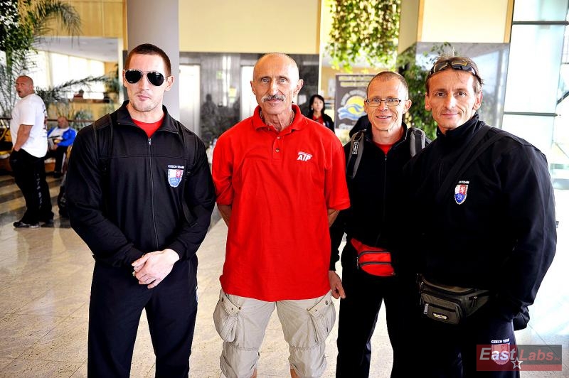 Ale� Zelinka, Milan Bodl�k, Petr Havl�k, Pavel Barton��ek