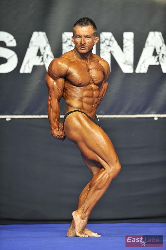 Danijel Mikle�i� 