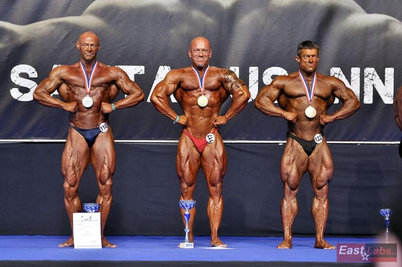 Medailist� kulturistiky mu�� masters nad od 40 do 49 let do 90 kg