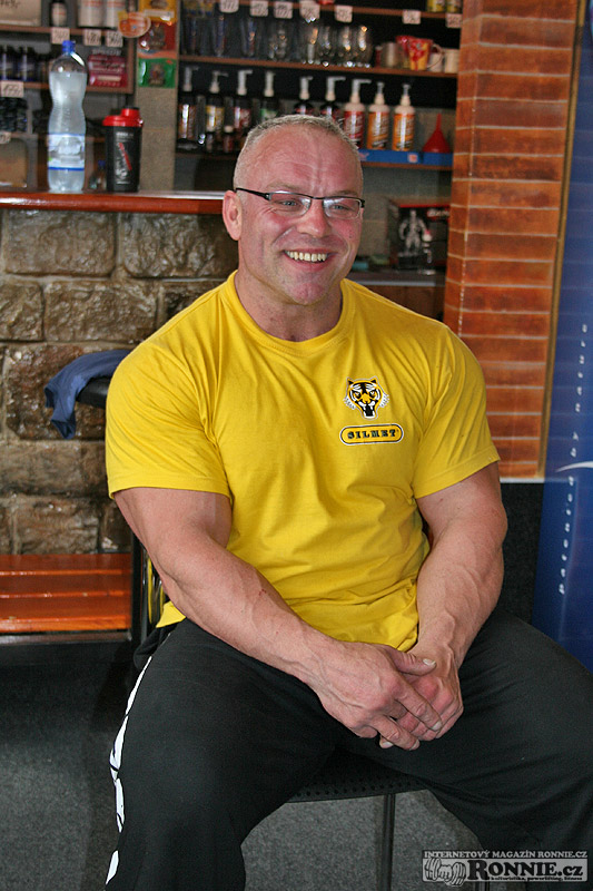 Petr Vani�