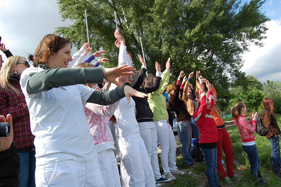 Mezifakultn� z�vod dra��ch lod� 2012