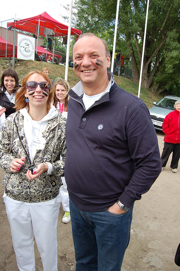 Mezifakultn� z�vod dra��ch lod� 2012
