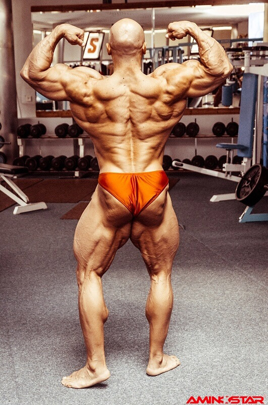 Luk� Osladil 10 dn� p�ed Toronto Pro Supershow 2012